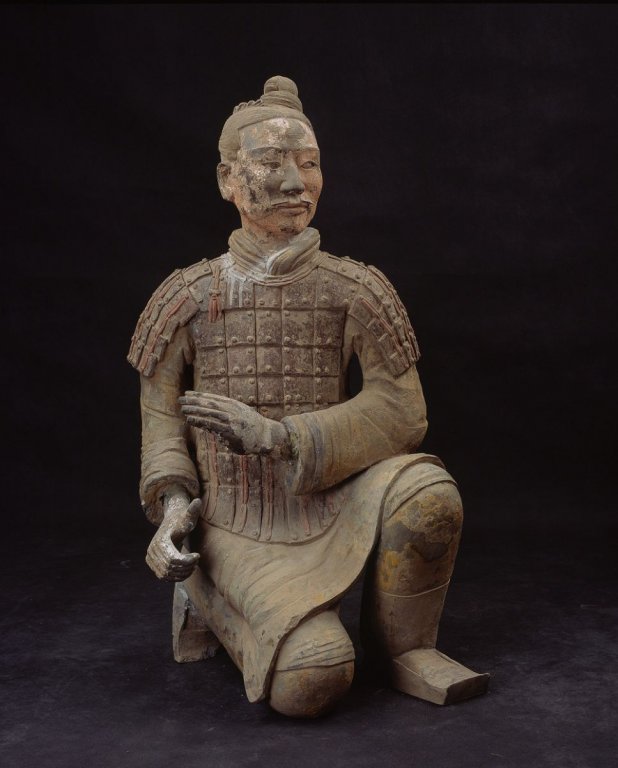 01_Terracotta strijders uit China_Strijder1_MuseumVolkenkunde_klein.jpg