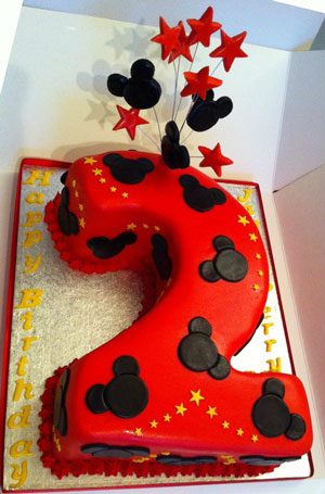 2-Mickey-Mouse-Ears-Cake.jpg