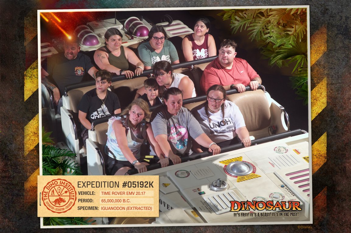 2022-06-23 - Disneys Animal Kingdom Park - DINOSAUR.jpeg