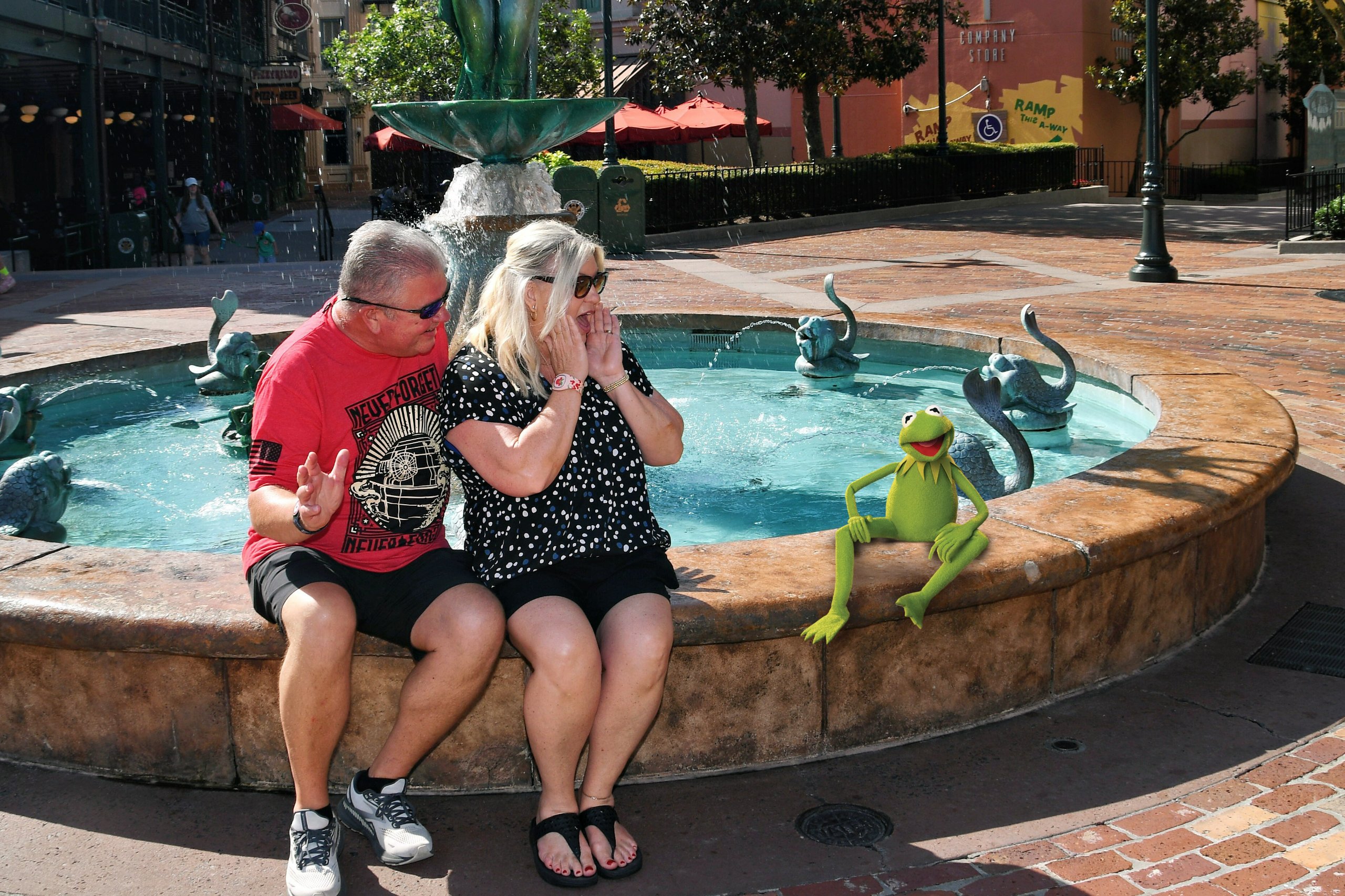 2025-05-15 - Disneys Hollywood Studios - Grand avenue (1).jpeg