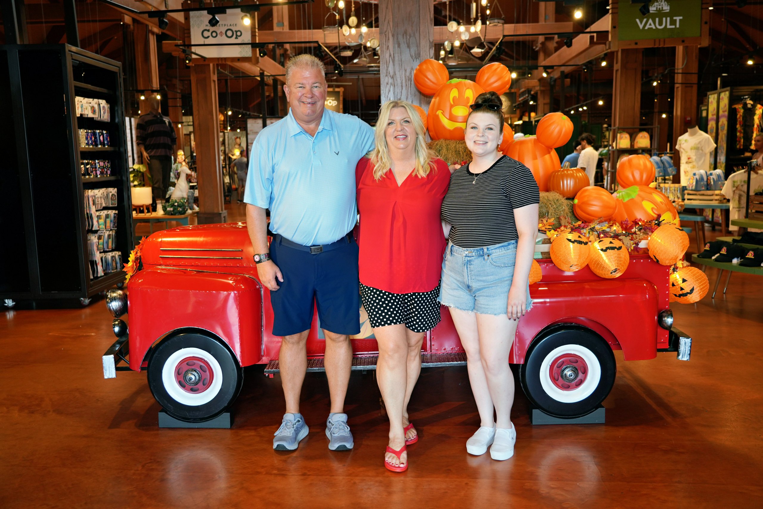 2025-08-14 - Disney Springs - Disney springs (1).jpeg