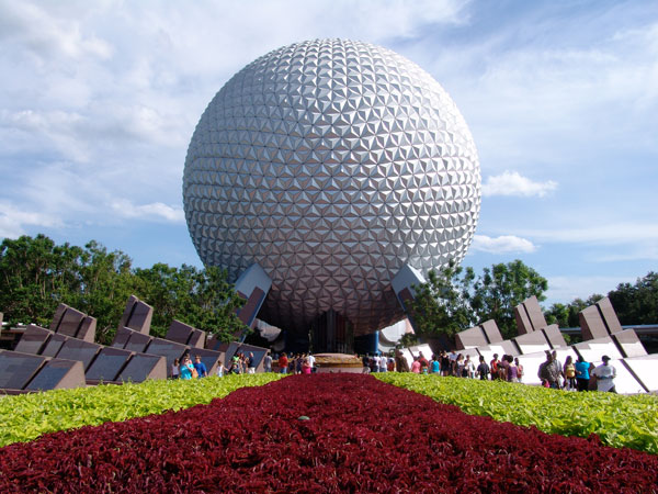 600-spaceship-earth3.jpg