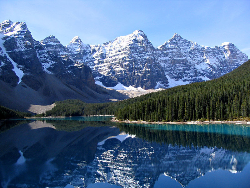 800px-Moraine_Lake_17092005.jpg