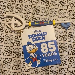 #85 Donald.jpg