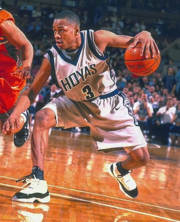 allen-iverson-georgetown-hoyas-jersey-john-thompson-airness-concords__2_.jpg