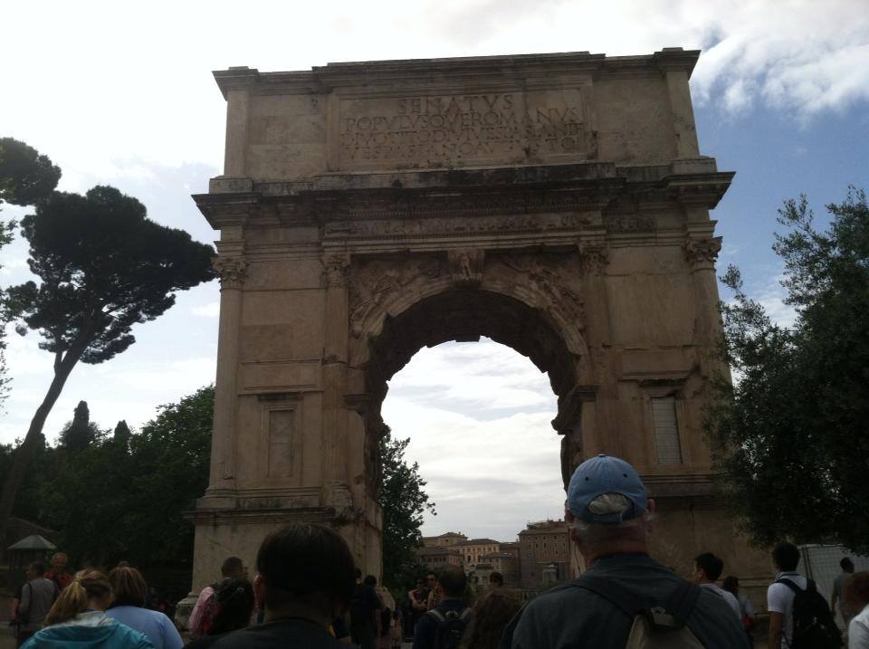 Arch of Titus 2.jpg