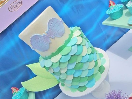 ariel cake.jpg