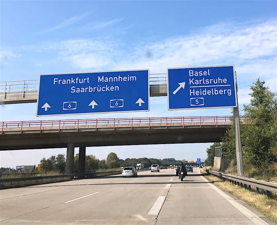 autobahn_A5-A6_900.jpg