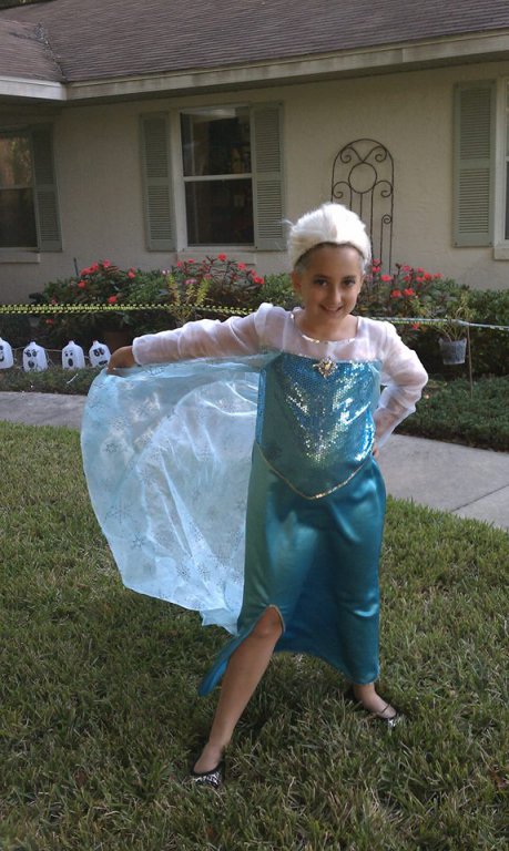 BB as Elsa.jpg