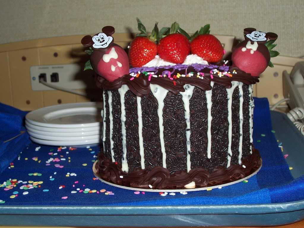 berry cake.jpg