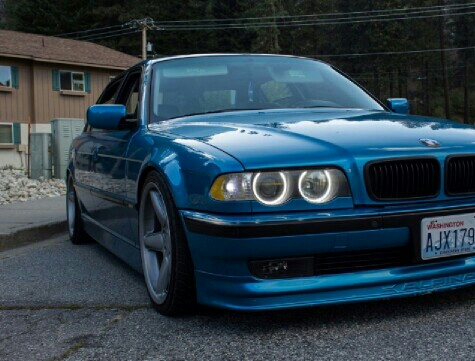 bmw-e38-7series-blue-852x480-1.jpg