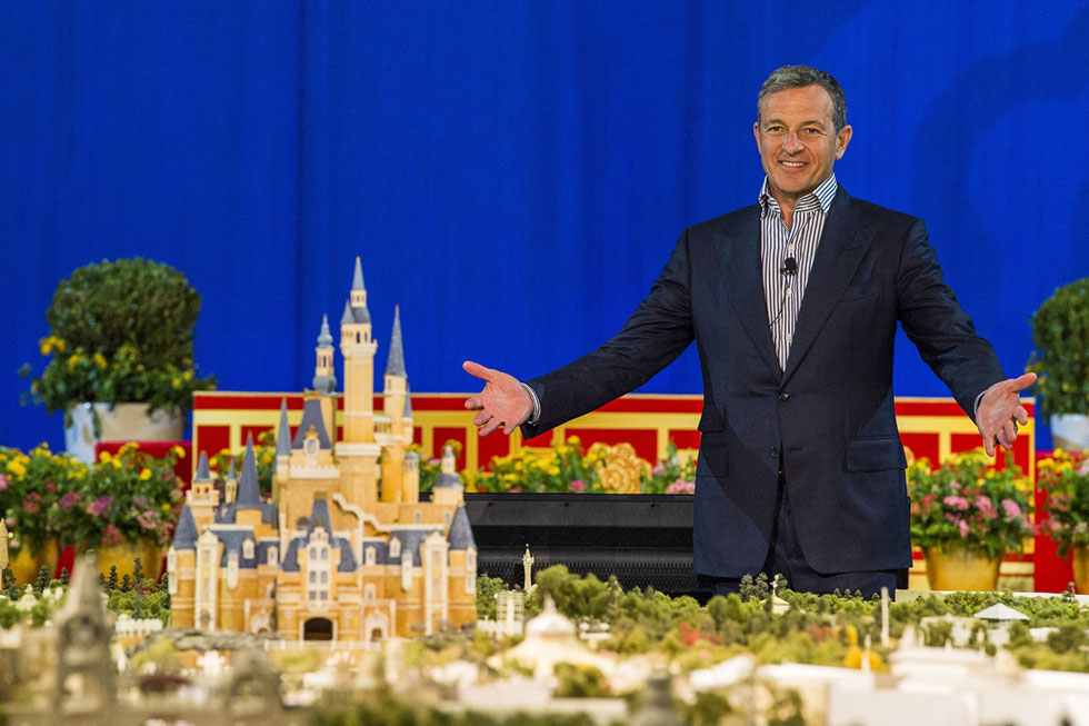 Bob-Iger-and-Shanghai-Disneyland-demo.jpg