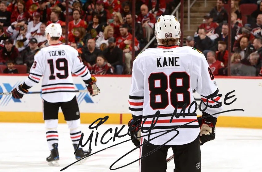 chicago-blackhawks-mickey sig.jpg