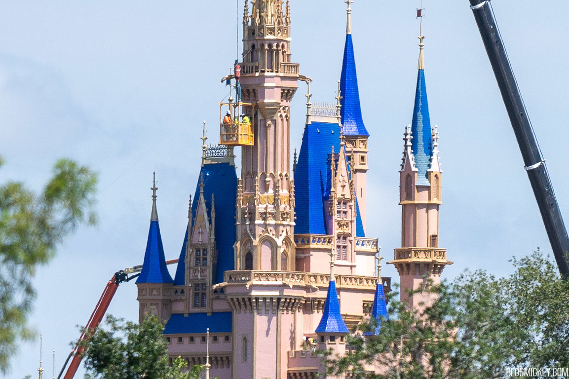 cinderella-castle-repainting-06162020-2.jpg