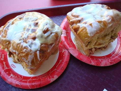 cinnamon-rolls[1].jpg