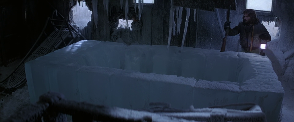 Discovery_of_the_ice_block_-_The_Thing_(1982).png