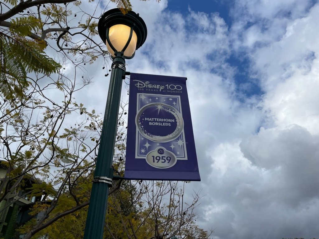 Disney100-Banners-Replaced-00002.jpg