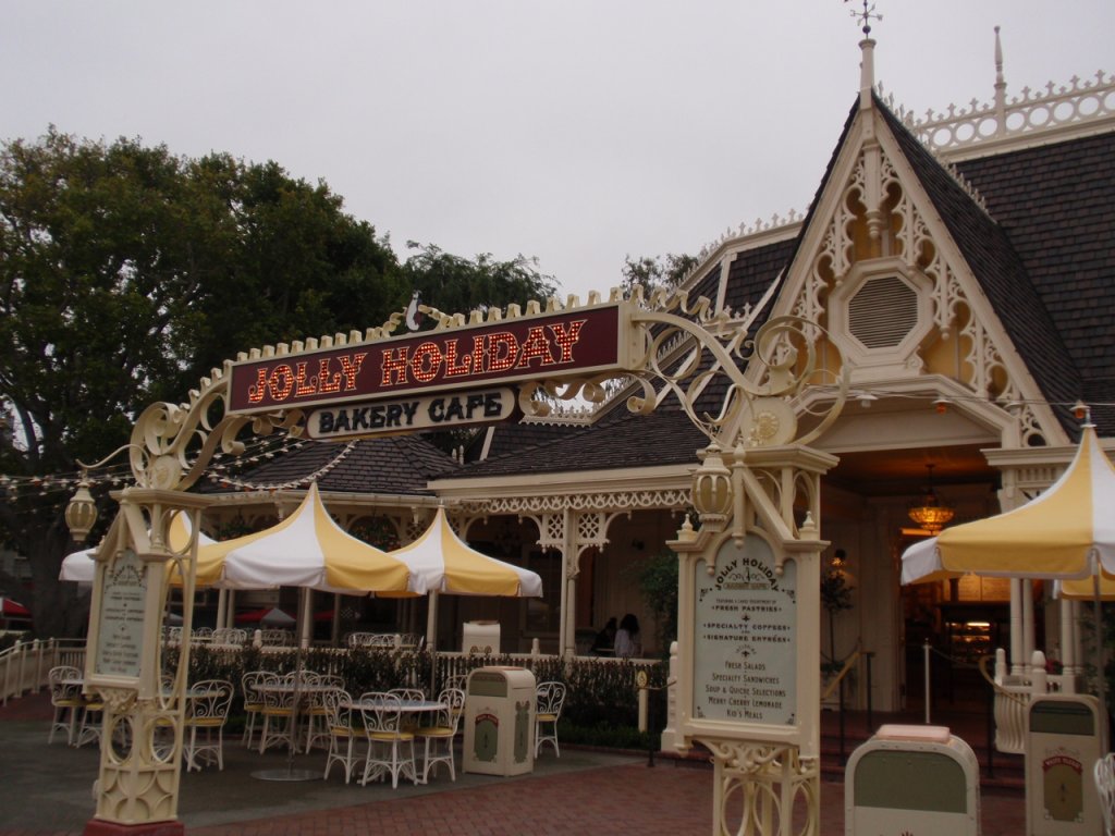 Disneyland Cali 2012 019.JPG