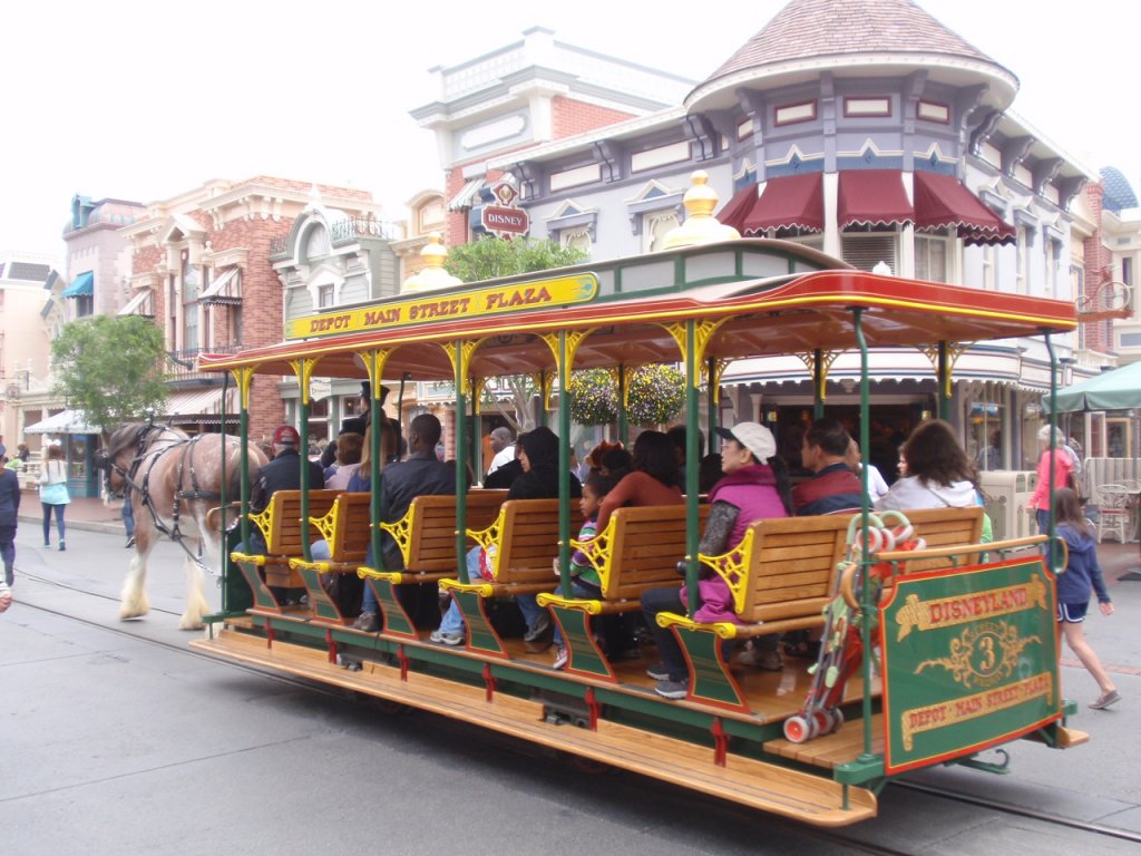 Disneyland Cali 2012 1188.JPG