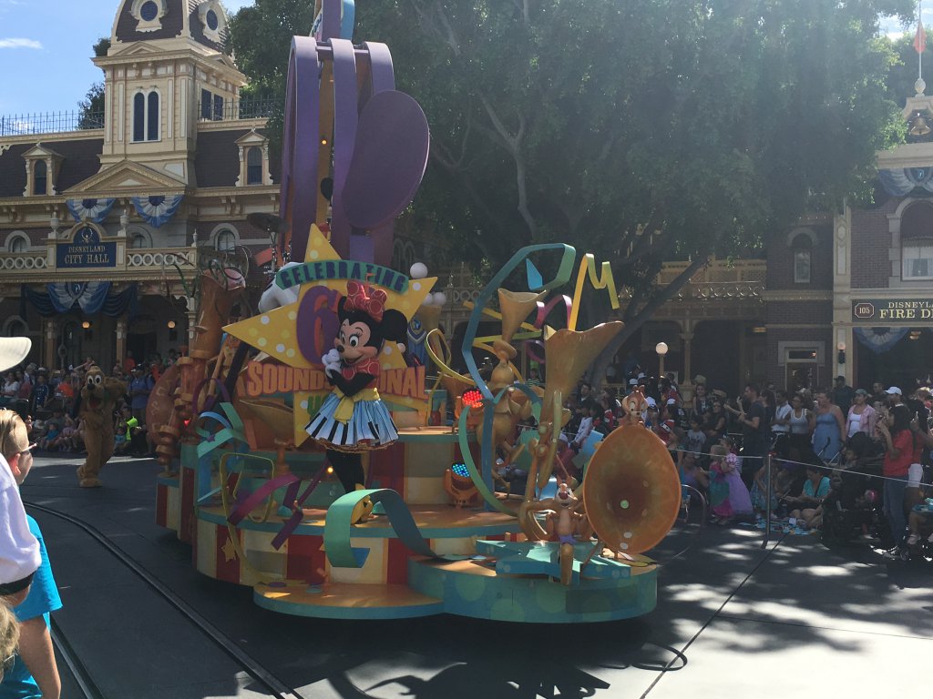 DISNEYLAND JULY 2016 023.JPG