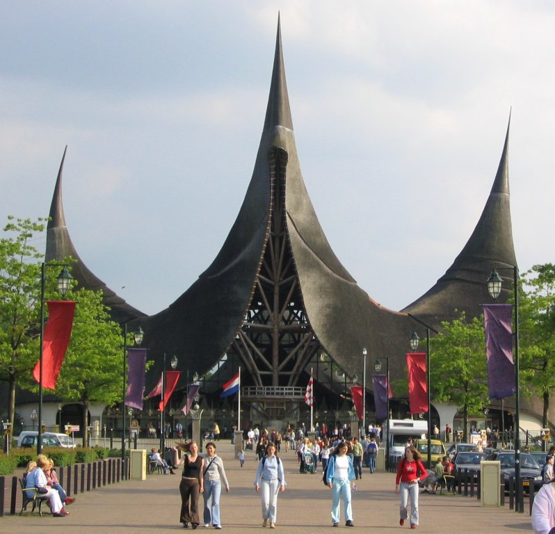 Efteling_Entrance.jpg