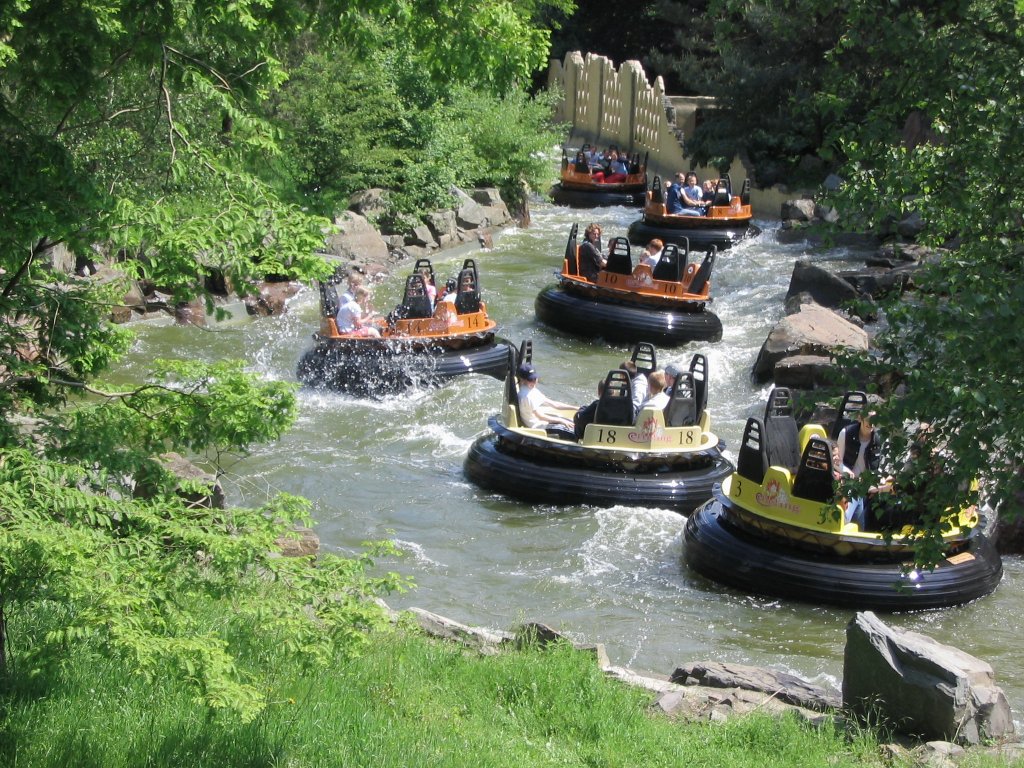 Efteling_Pirana.jpg