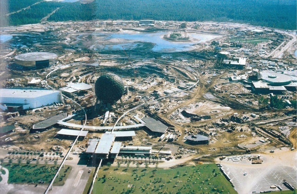 Epcot Construction - Copy - Copy.jpg