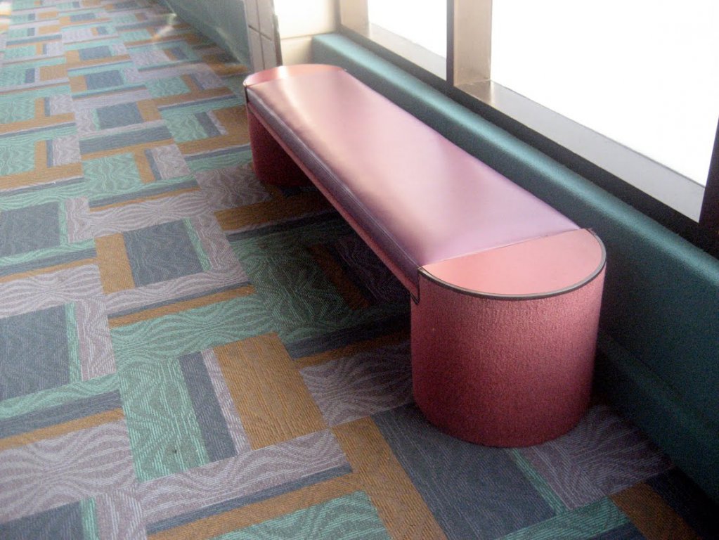 epcot_bench.JPG