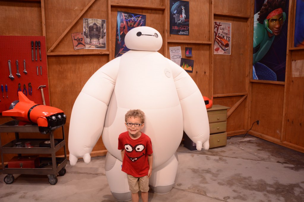 EPCOT_BIGHERO6CHAR_7755858153.jpeg