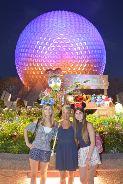 EPCOT_ECENTR1_7668468852.jpeg