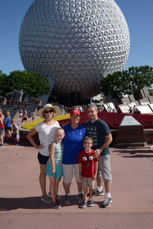 EPCOT_ECENTR1_7756283275.jpeg