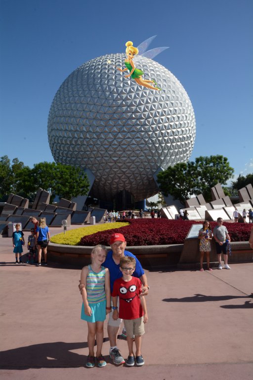 EPCOT_ECENTR1_7756285119.jpeg