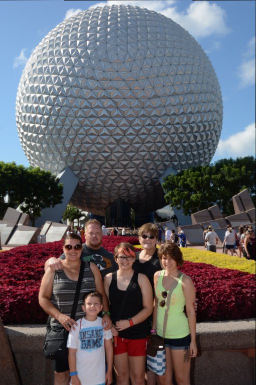 EPCOT_ECENTR2_7466016998.jpeg