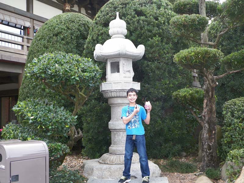 Epcot_Japan_Jesse.jpg