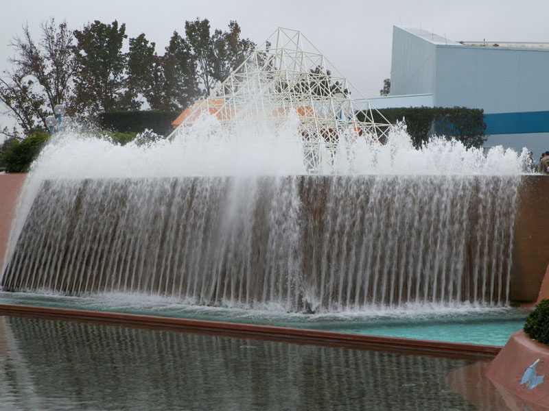 Epcot_ReverseWaterfall.jpg