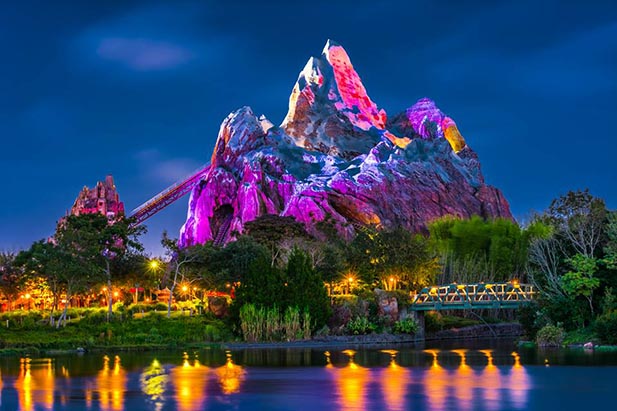 expedition-everest-night-andy.jpg