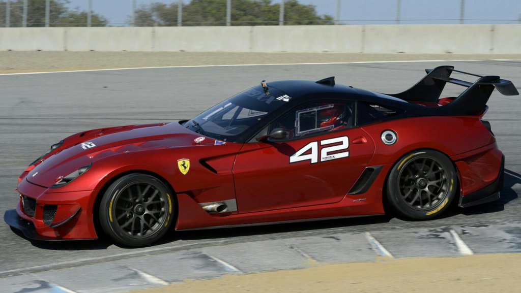 ferrari_599xx_evoluzione_2012.jpg