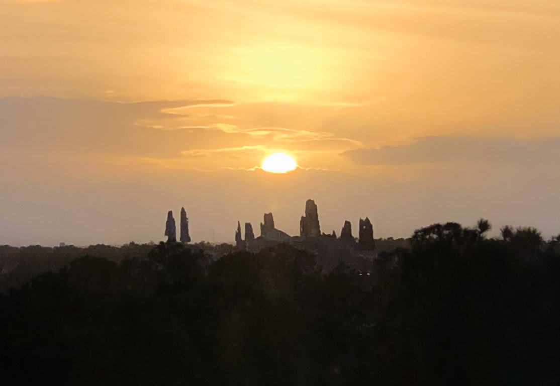 Galaxy's Edge from Skyliner 2.jpg