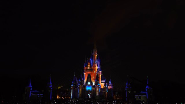 HAPPILY EVER AFTER Magic Kingdom Fireworks 4K Full Show + Outro _ Walt Disney World 0-32 scree...png