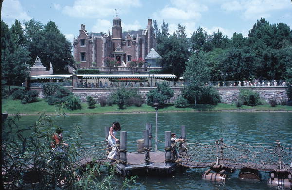 haunted_mansion_1979.jpg