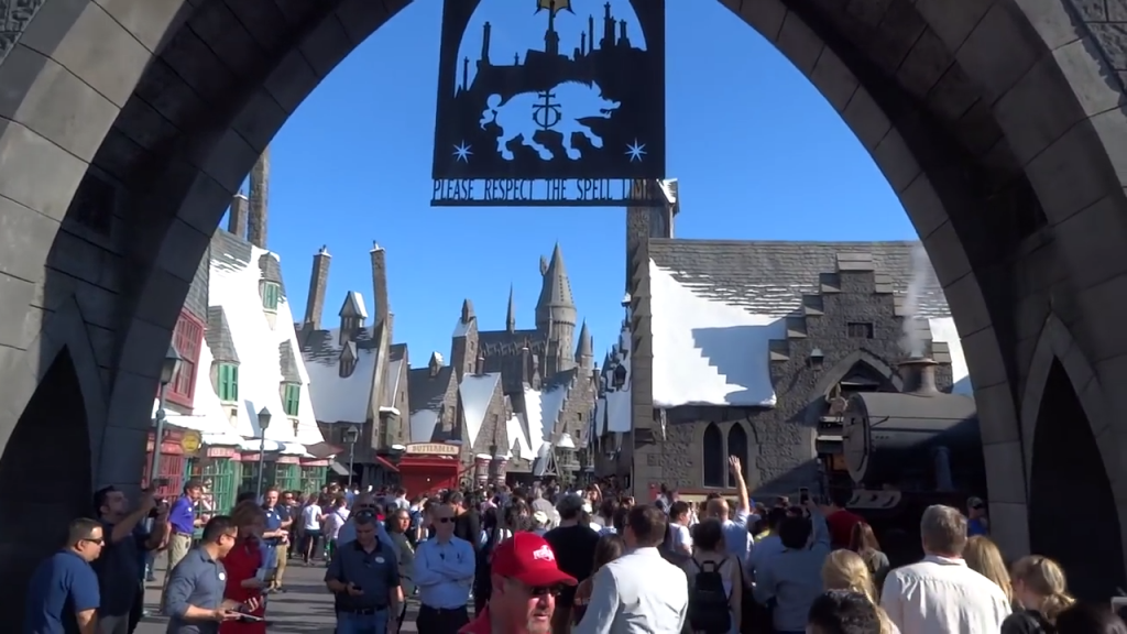 Hogwarts Castle Hollywood 2.png