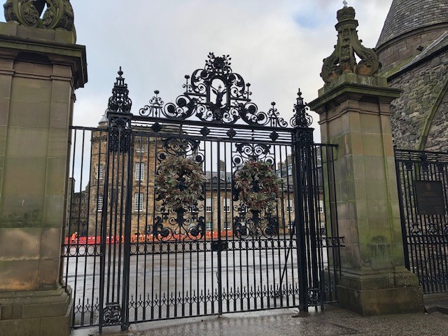 Holyrood Palace.jpg