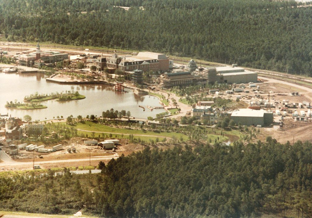 Imagineering-Disney_Epcot-from-Air-4a.jpg