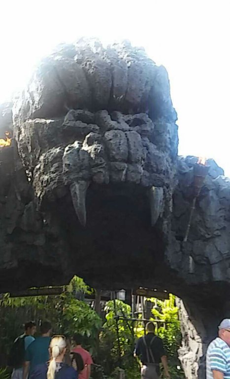 Kong Entrance.jpg