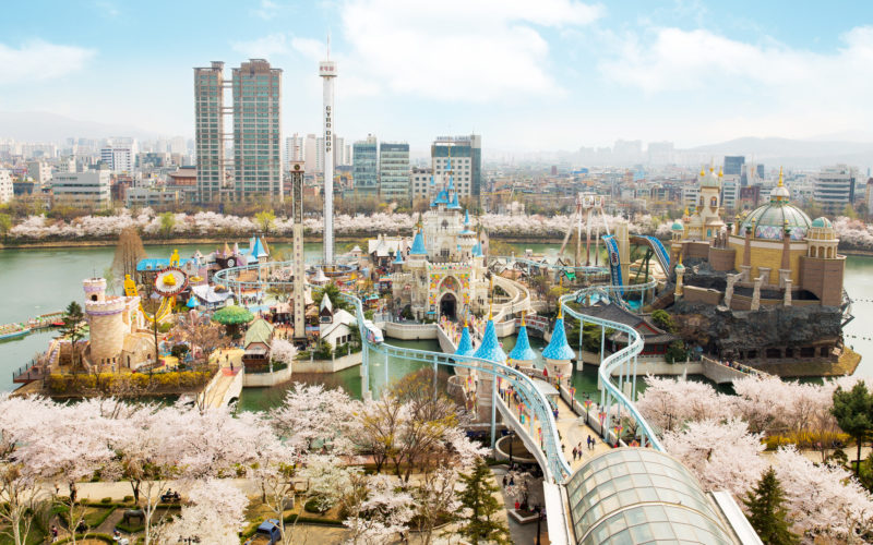 lotteworld-seoul-korea-view-spring1-800x500.jpg