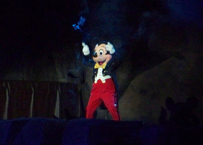 Mickey - Fantasmic.jpg