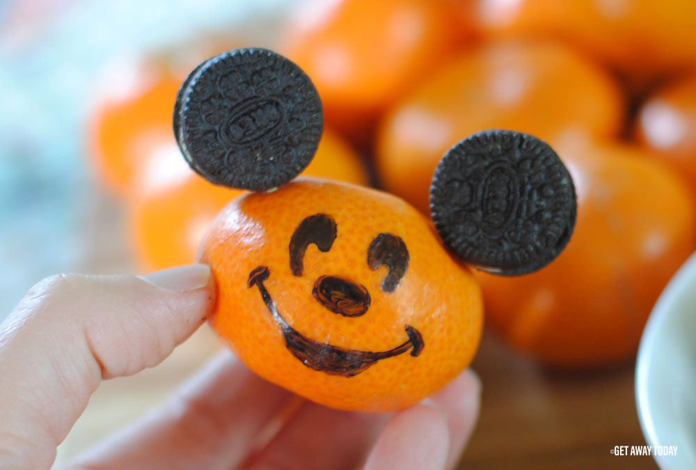 Mickey-Pumpkin-Treat-Healthy.jpg
