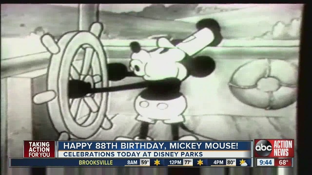 Mickey_Mouse_celebrates_his_88th_birthda_0_50004937_ver1.0_640_480.jpg