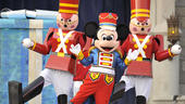 mickeys-very-merry-christmas-party-01.jpg