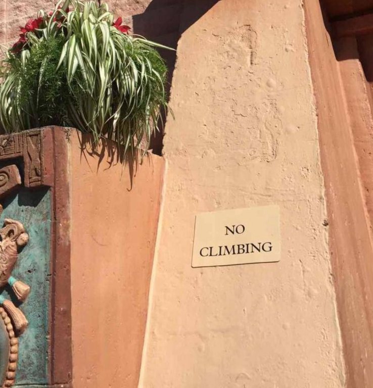 no-climbing-sign1.jpg